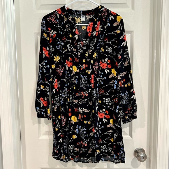 Old Navy Women Floral Long Sleeve Pintuck Swing Dress Sz S Lightweight Colorful - Picture 1 of 10